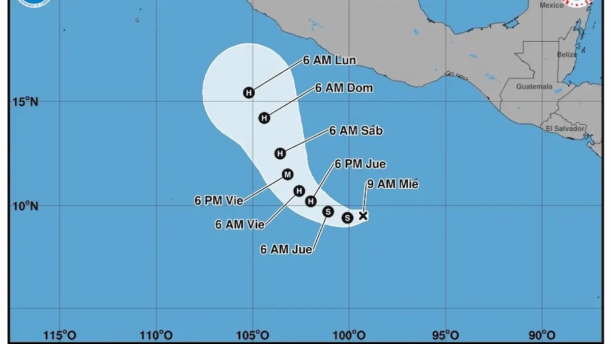 el ciclón se ubicaba a 825 km al sur de Acapulco, Guerrero, y a mil 185 km al sur-sureste de Manzanillo, Colima.
