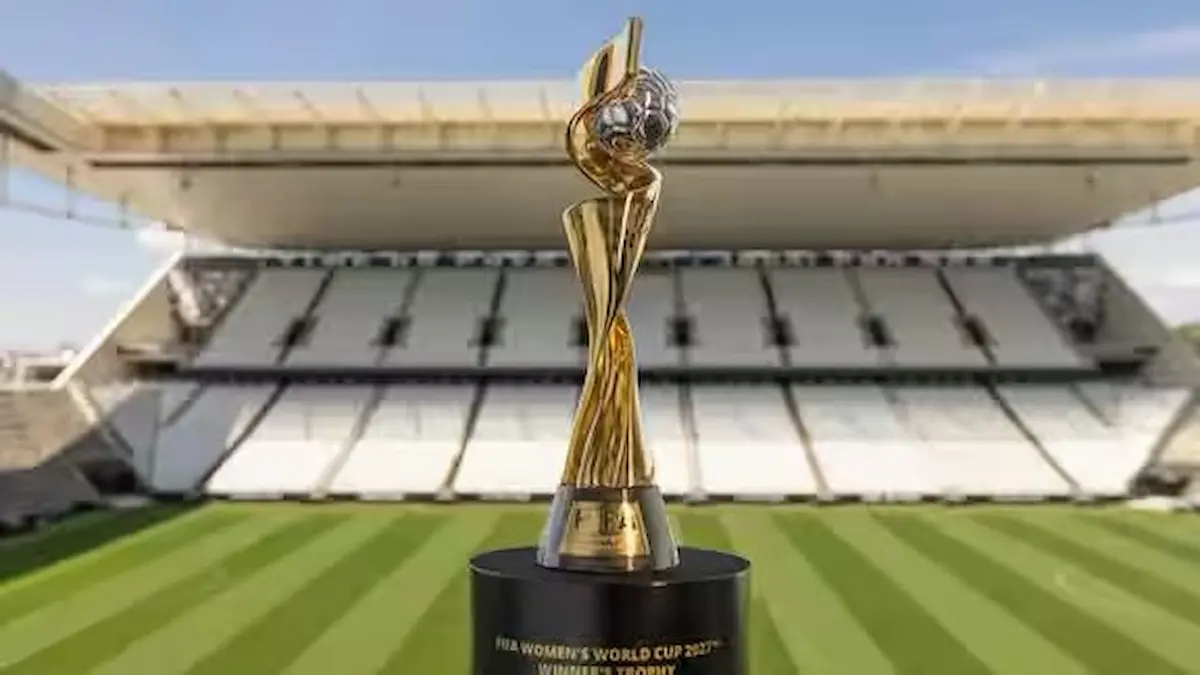 Trofeo de la Copa Mundial Femenil de futbol