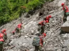 Rescatistas evaluan daños del terremoto en Tibet