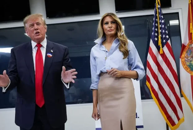 El presidente de Estados Unidos, Donald Trump, y la primera dama, Melania Trump, votaron este sábado en la oficina del Supervisor de Elecciones del Condado de Palm Beach (Florida)