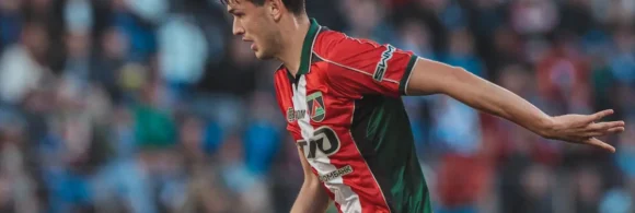 César Montes, jugador mexicano del Lokomotiv de Moscú