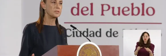 La Presidenta Claudia Sheinbaum durante su conferencia matutina desde Salón Guillermo Prieto en Palacio Nacional.