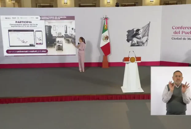 La Presidenta Claudia Sheinbaum durante su conferencia matutina desde Salón Guillermo Prieto en Palacio Nacional.