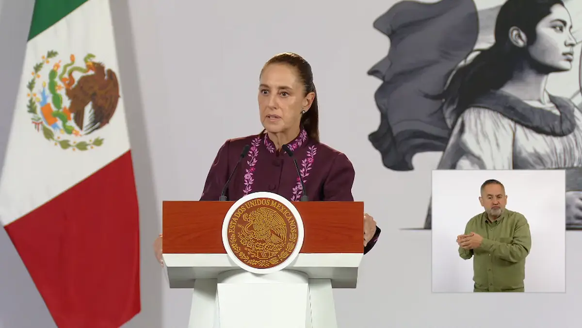 La Presidenta Claudia Sheinbaum durante su conferencia matutina desde Salón Guillermo Prieto en Palacio Nacional.