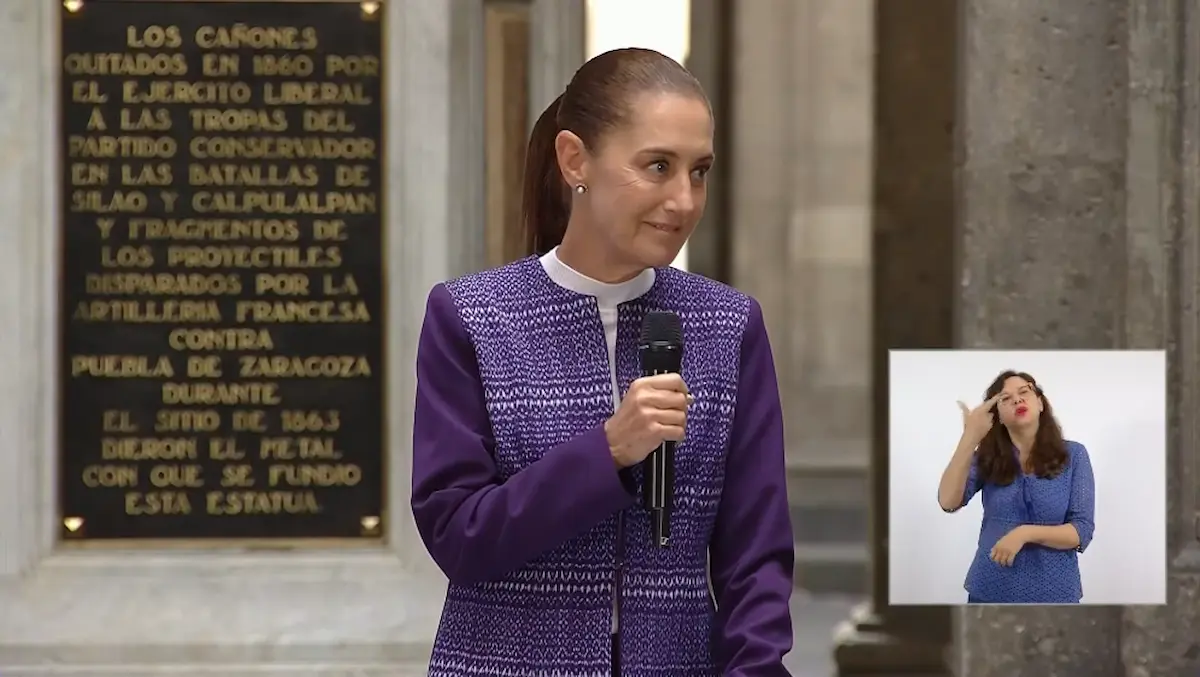 La Presidenta Claudia Sheinbaum durante su conferencia matutina en Palacio Nacional.