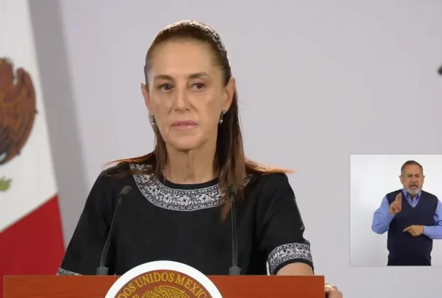 La Presidenta Claudia Sheinbaum durante su conferencia matutina desde Salón Guillermo Prieto en Palacio Nacional.