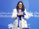 Por voluntad del rey Mohamed VI, es la primera mujer encargada de presidir un Gobierno en la historia de Marruecos.
