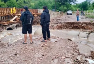 Las lluvias provocaron daños en viviendas y calles en Acapulco
