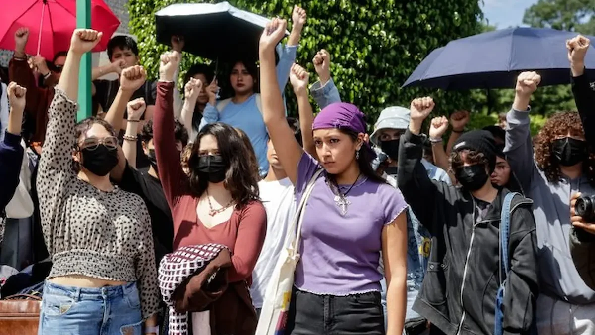 Estudiantes de la Universidad de las Américas Puebla (UDLAP) durante una manifestación relacionada con el caso de María Fernanda Orozco Suárez